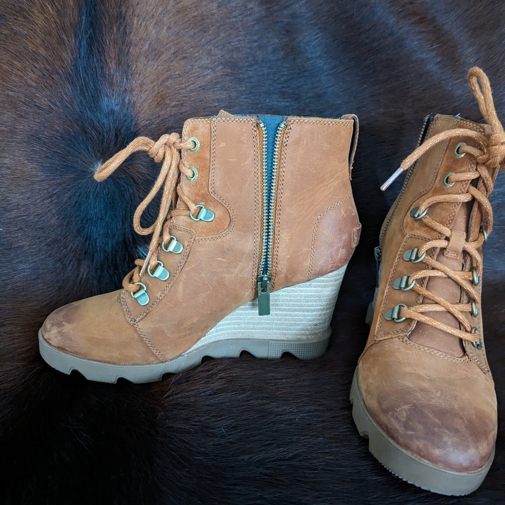 Sorel Joan Uptown Lace Boots